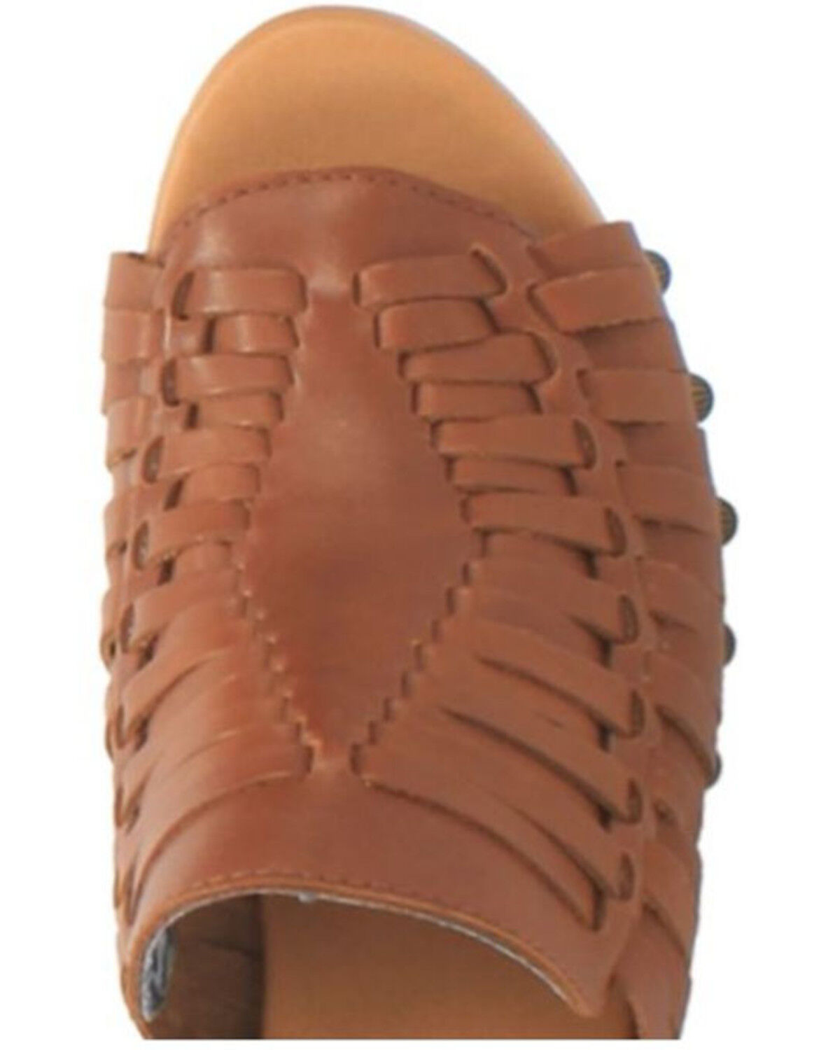 54915-dingo-women-s-dreamweaver-sandals–1.jpg